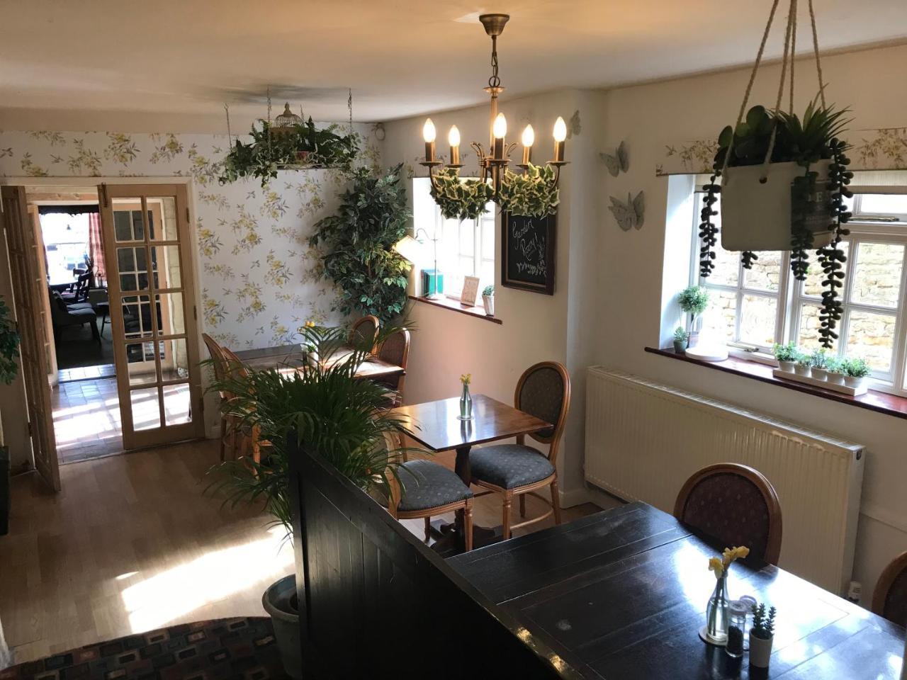 Bed and Breakfast The Kings Arms Melton Mowbray Esterno foto
